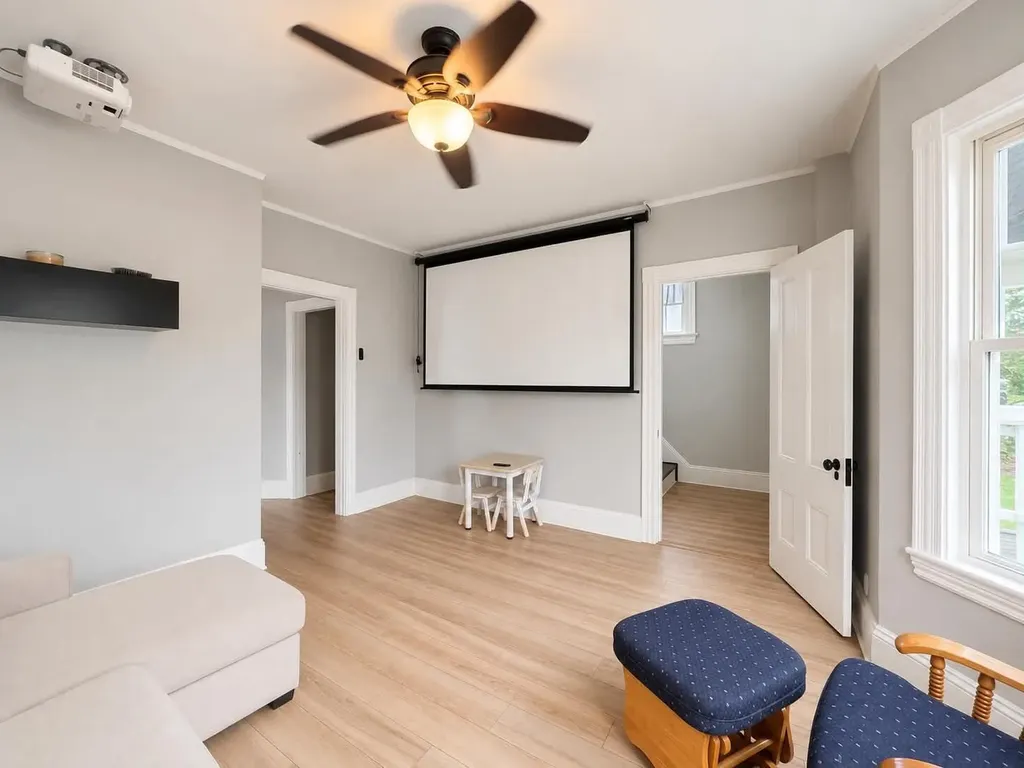66 Harvard Street Auburn ME 04210