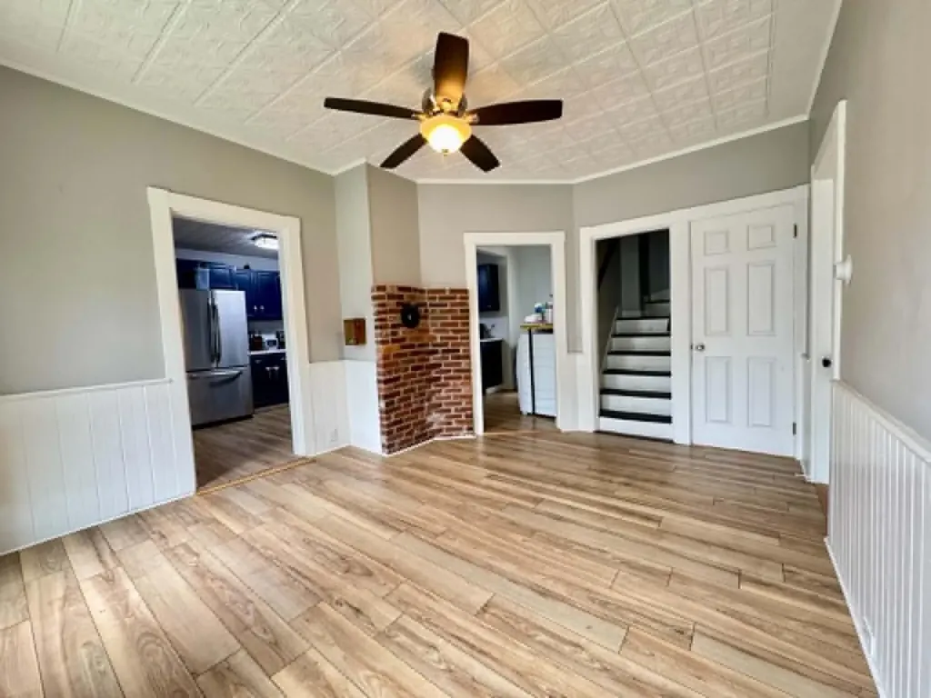 66 Harvard Street Auburn ME 04210