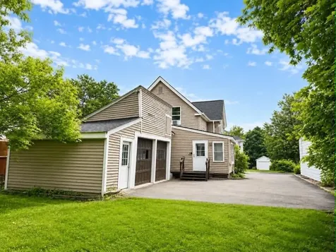 66 Harvard Street Auburn ME 04210