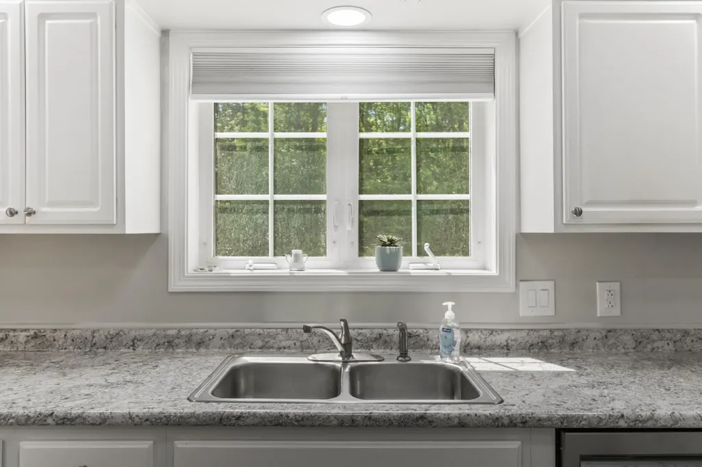 14 Lupine Circle Brunswick ME 04011