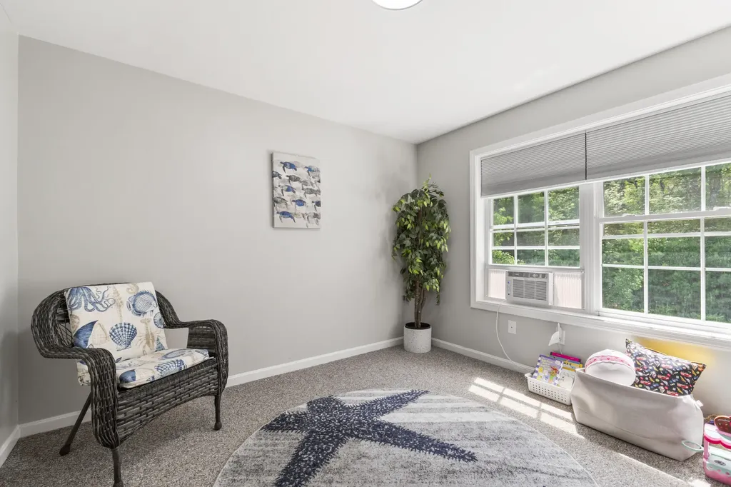 14 Lupine Circle Brunswick ME 04011