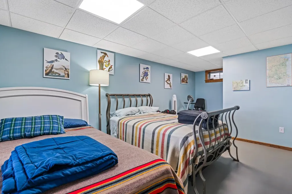 421 Deep Cove Road T1 R9 Wels ME 04462