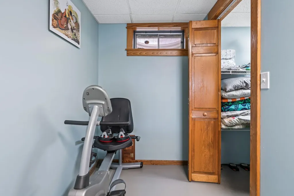 421 Deep Cove Road T1 R9 Wels ME 04462