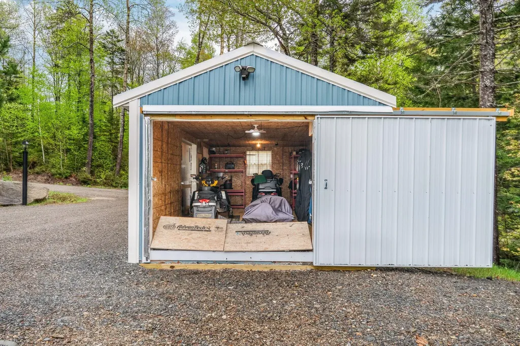 421 Deep Cove Road T1 R9 Wels ME 04462
