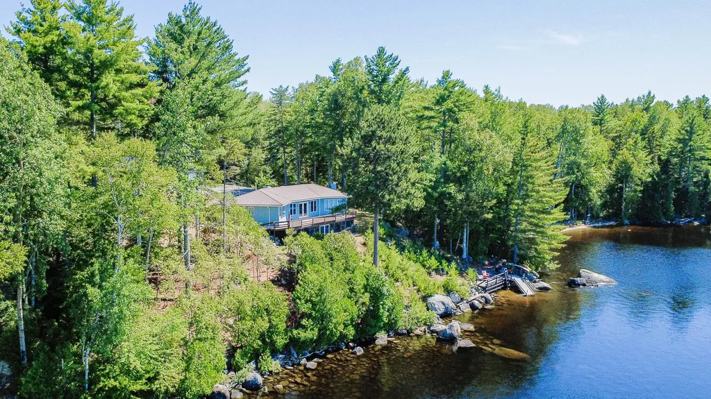 421 Deep Cove Road T1 R9 Wels ME 04462