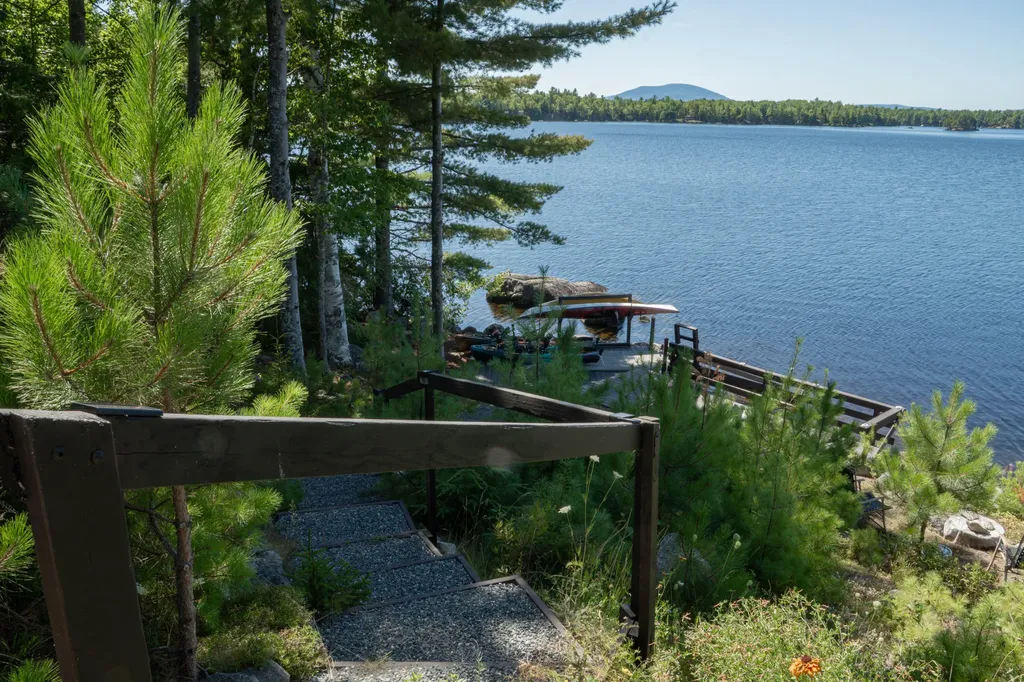 421 Deep Cove Road T1 R9 Wels ME 04462