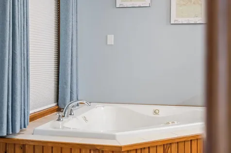 421 Deep Cove Road T1 R9 Wels ME 04462