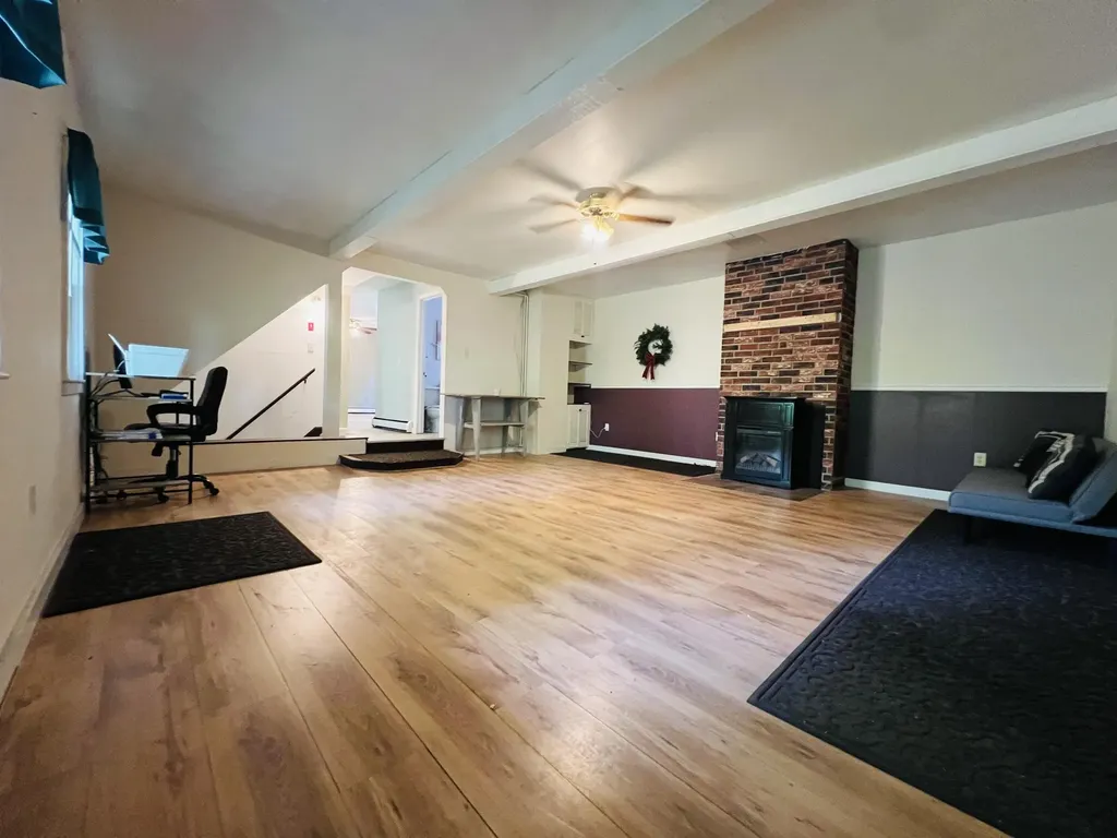 14 Academy Street Calais ME 04619