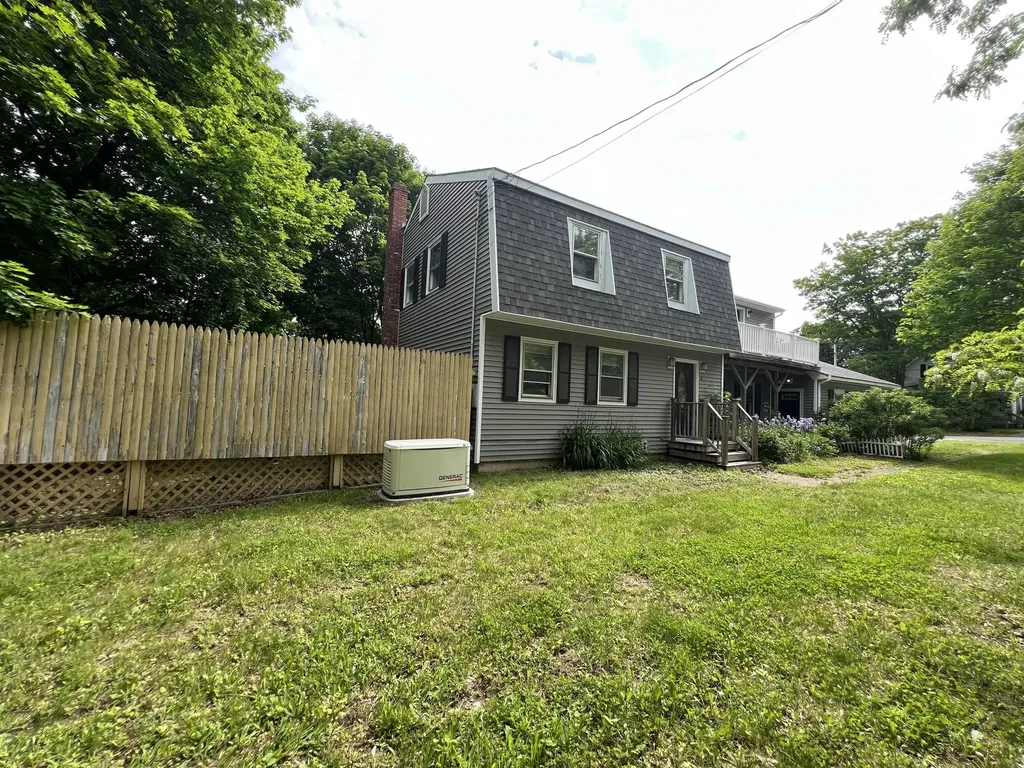 14 Academy Street Calais ME 04619