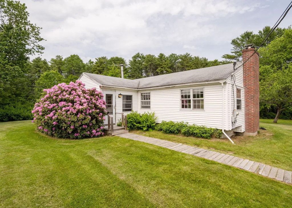690 Old Portland Road Brunswick ME 04011