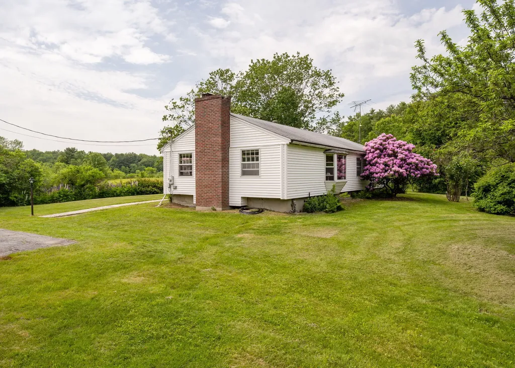 690 Old Portland Road Brunswick ME 04011