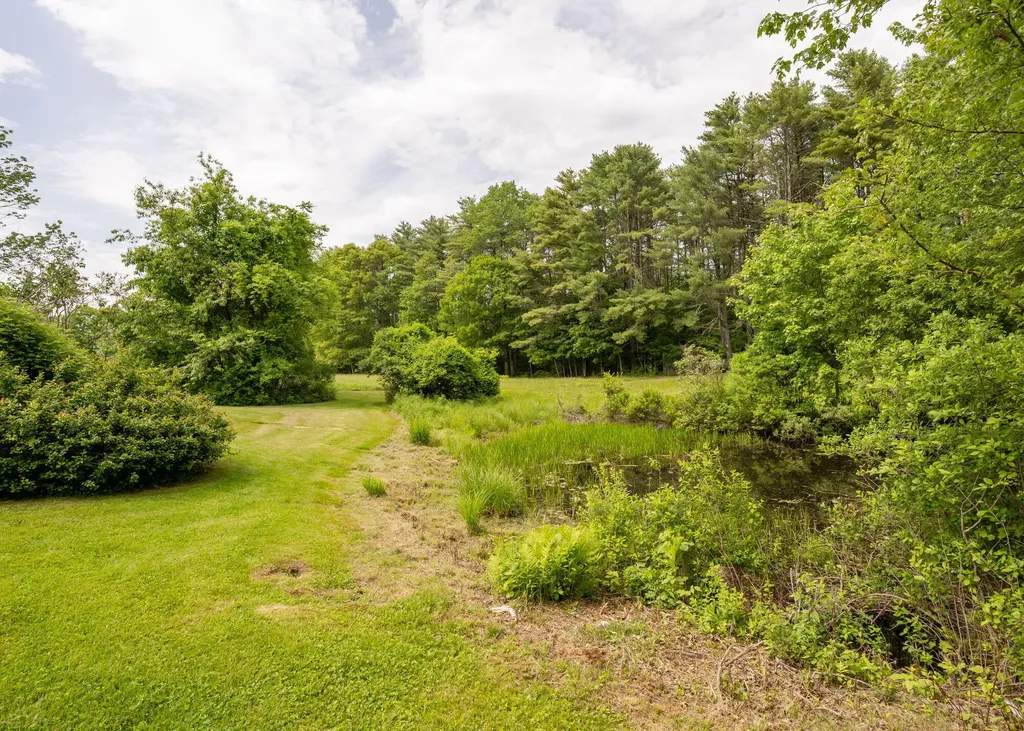690 Old Portland Road Brunswick ME 04011