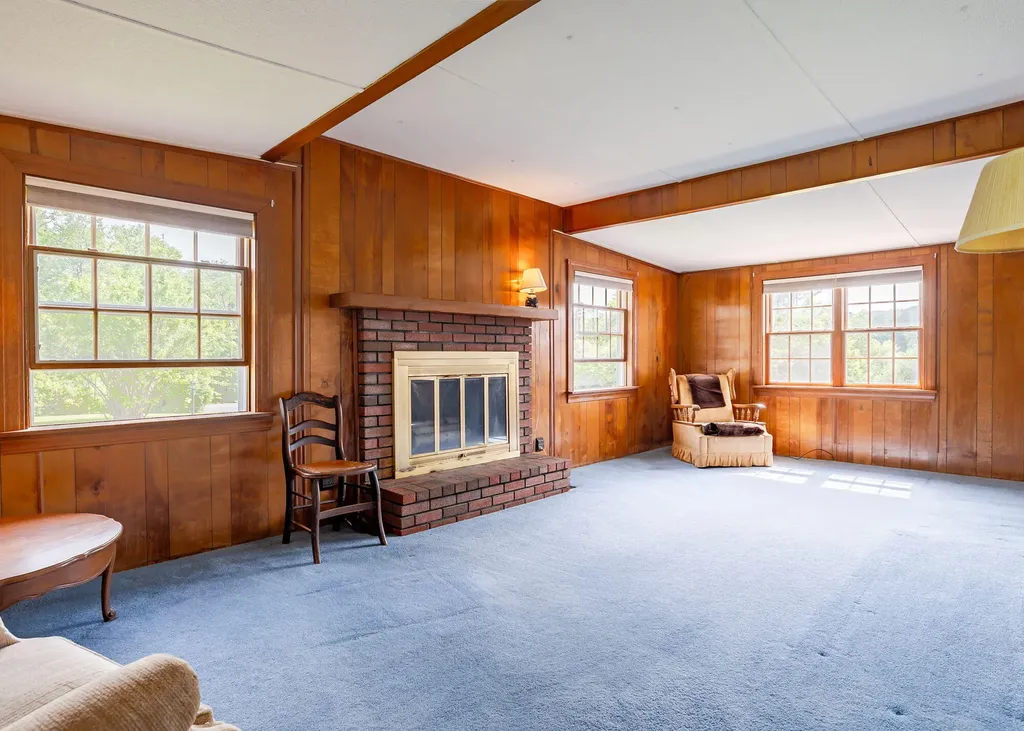 690 Old Portland Road Brunswick ME 04011