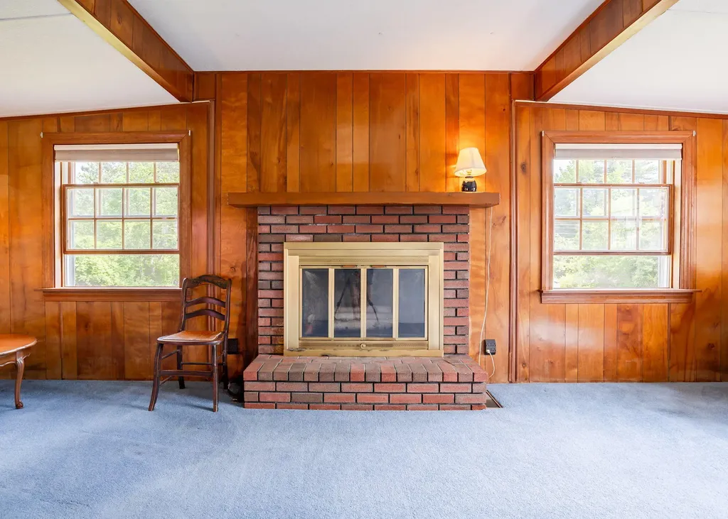 690 Old Portland Road Brunswick ME 04011