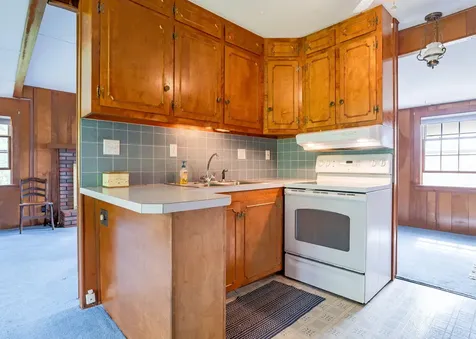 690 Old Portland Road Brunswick ME 04011