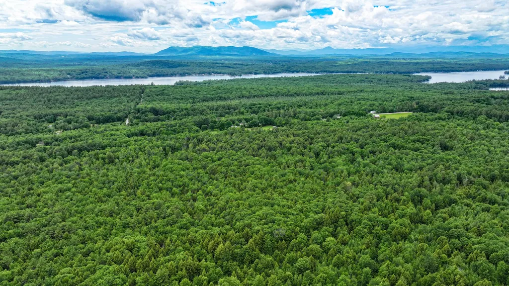 Lot 11 Moonlight Drive Harrison ME 04040