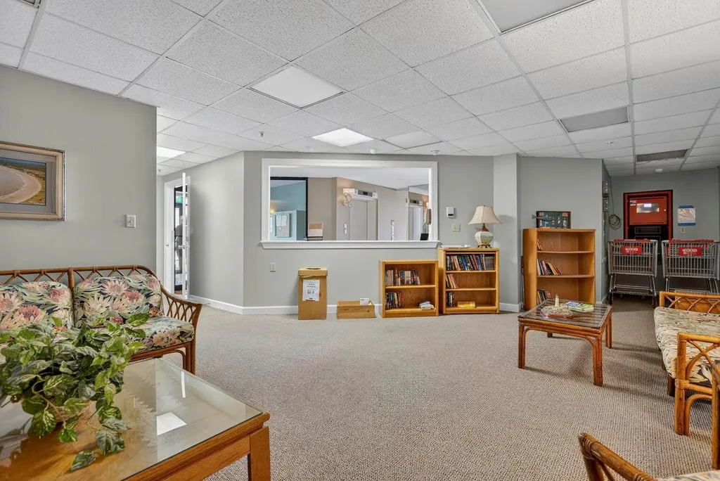 207 E Grand Avenue Old Orchard Beach ME 04064