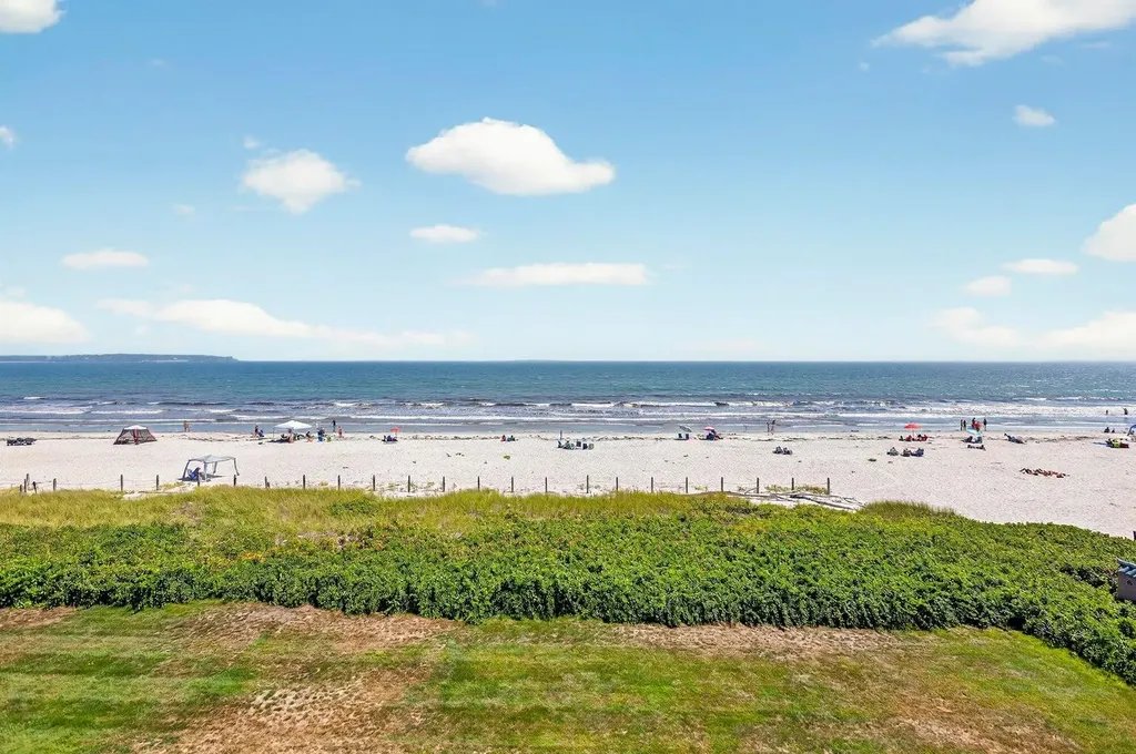 207 E Grand Avenue Old Orchard Beach ME 04064
