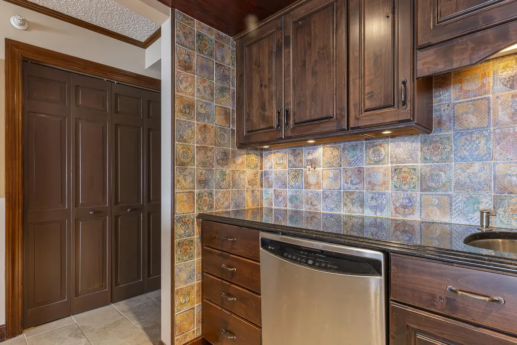 207 E Grand Avenue Old Orchard Beach ME 04064