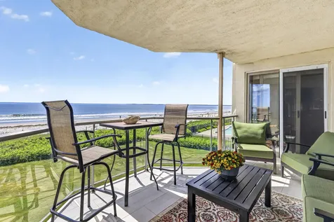 207 E Grand Avenue Old Orchard Beach ME 04064