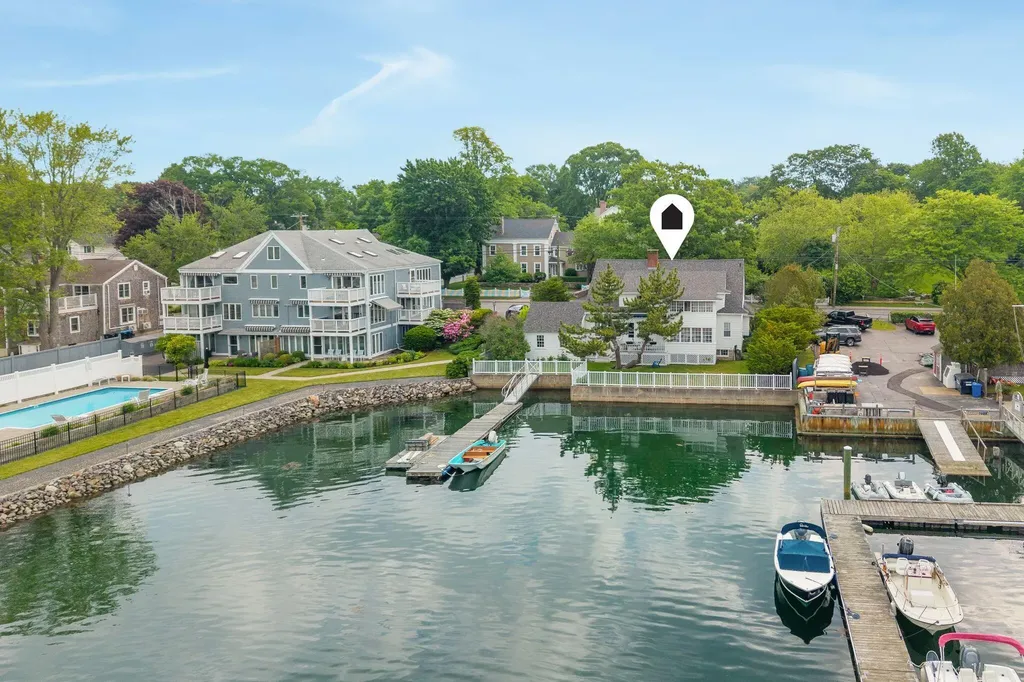 49 Ocean Avenue Kennebunkport ME 04046