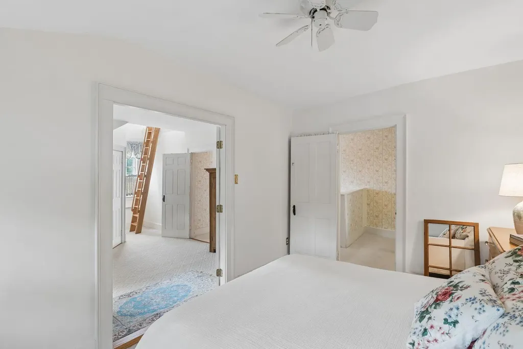 49 Ocean Avenue Kennebunkport ME 04046