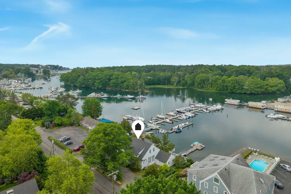 49 Ocean Avenue Kennebunkport ME 04046