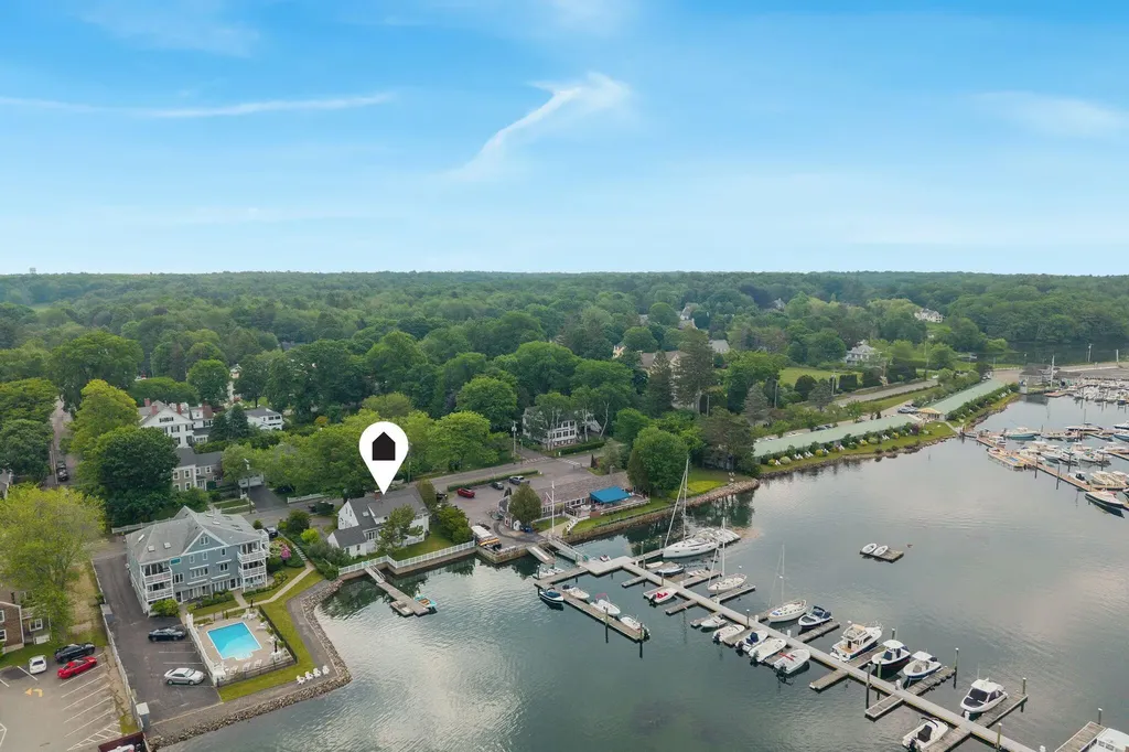 49 Ocean Avenue Kennebunkport ME 04046