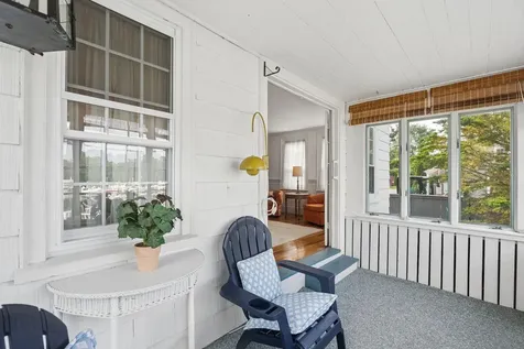 49 Ocean Avenue Kennebunkport ME 04046