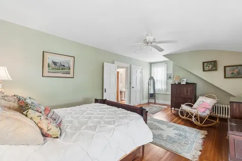 49 Ocean Avenue Kennebunkport ME 04046