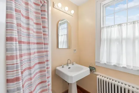 49 Ocean Avenue Kennebunkport ME 04046