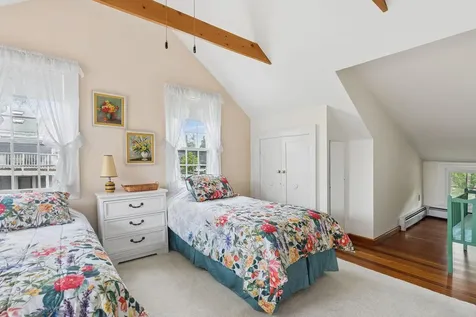49 Ocean Avenue Kennebunkport ME 04046