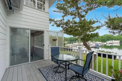 49 Ocean Avenue Kennebunkport ME 04046