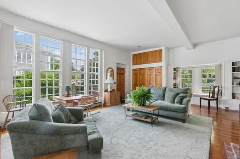 49 Ocean Avenue Kennebunkport ME 04046