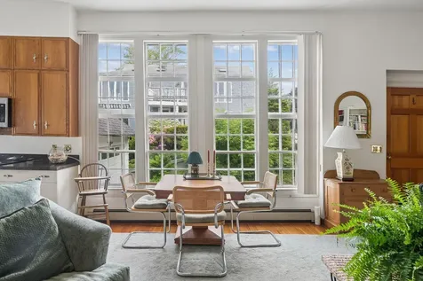 49 Ocean Avenue Kennebunkport ME 04046