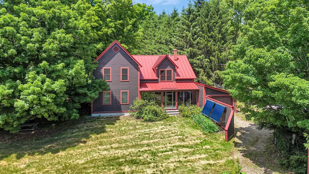 445 N Hill Road Buckfield ME 04220