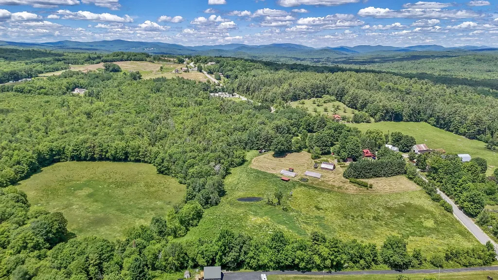445 N Hill Road Buckfield ME 04220