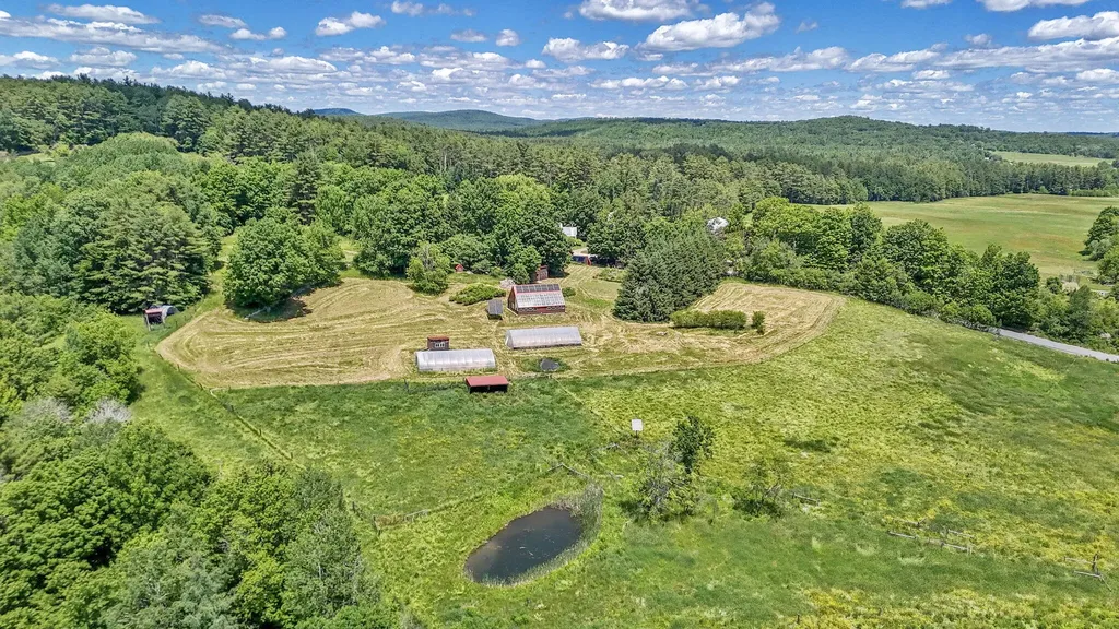 445 N Hill Road Buckfield ME 04220