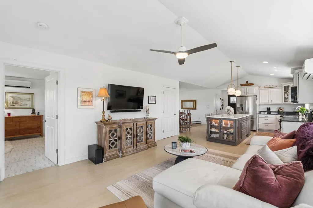 23 Callaway Drive Gray ME 04039