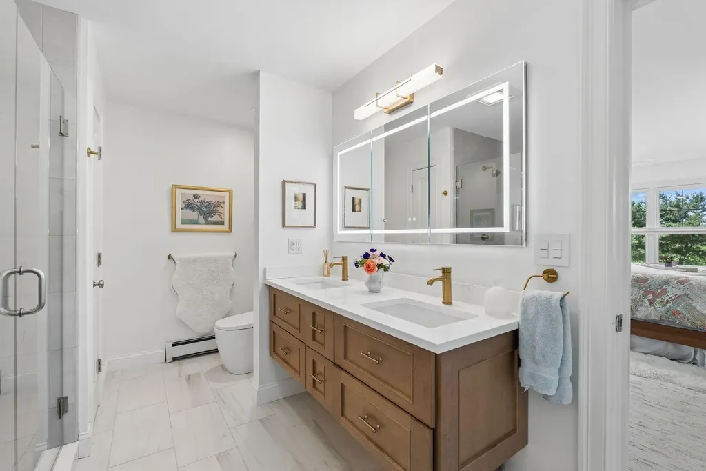 23 Callaway Drive Gray ME 04039