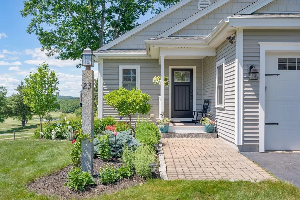 23 Callaway Drive Gray ME 04039