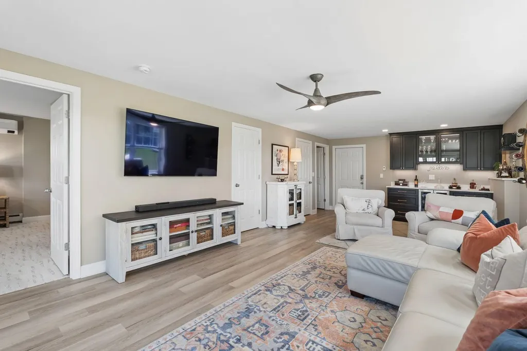 23 Callaway Drive Gray ME 04039