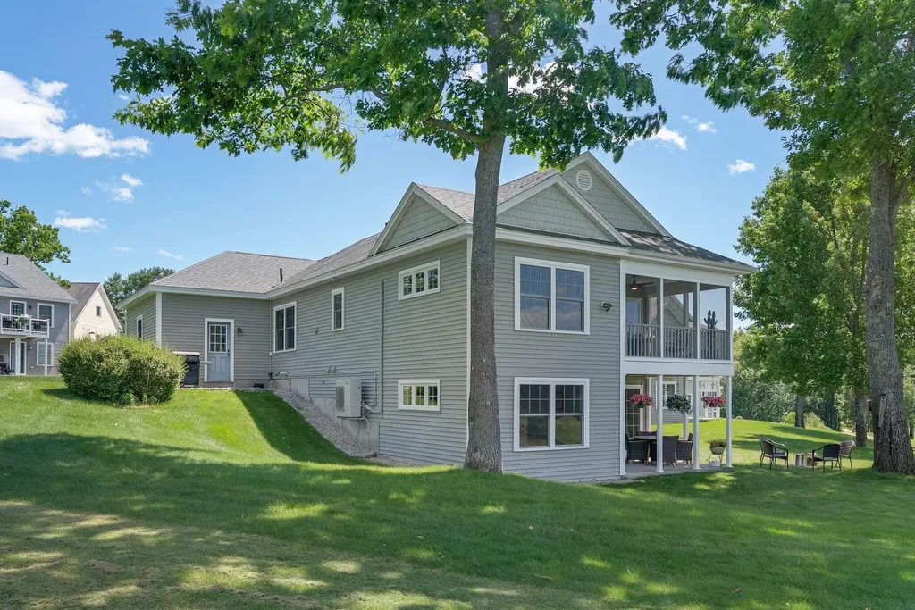 23 Callaway Drive Gray ME 04039