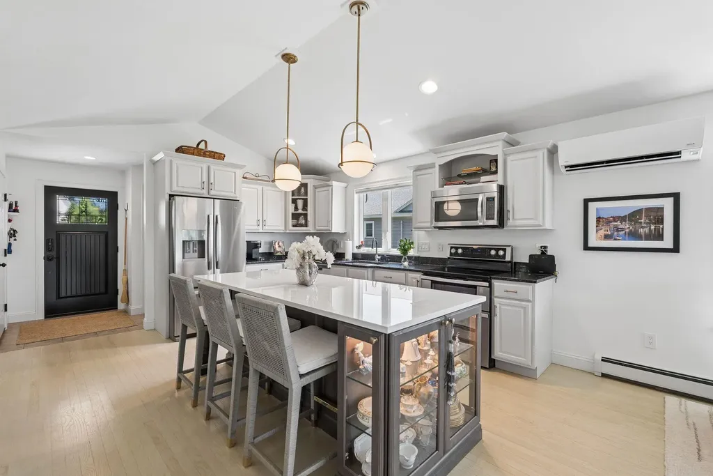 23 Callaway Drive Gray ME 04039