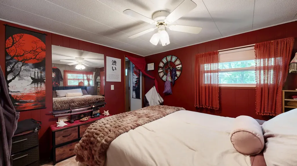 8 Ledgemere Lane Lewiston ME 04240