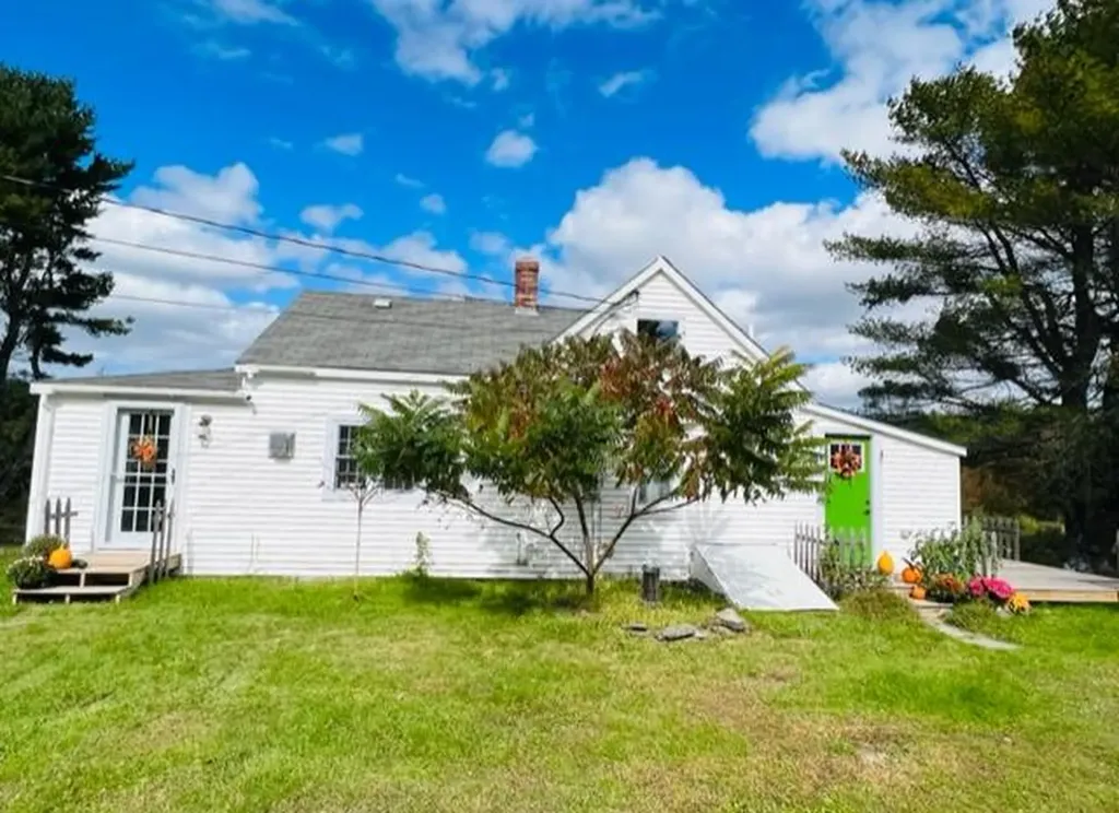 1023 Silver Lake Road Bucksport ME 04416