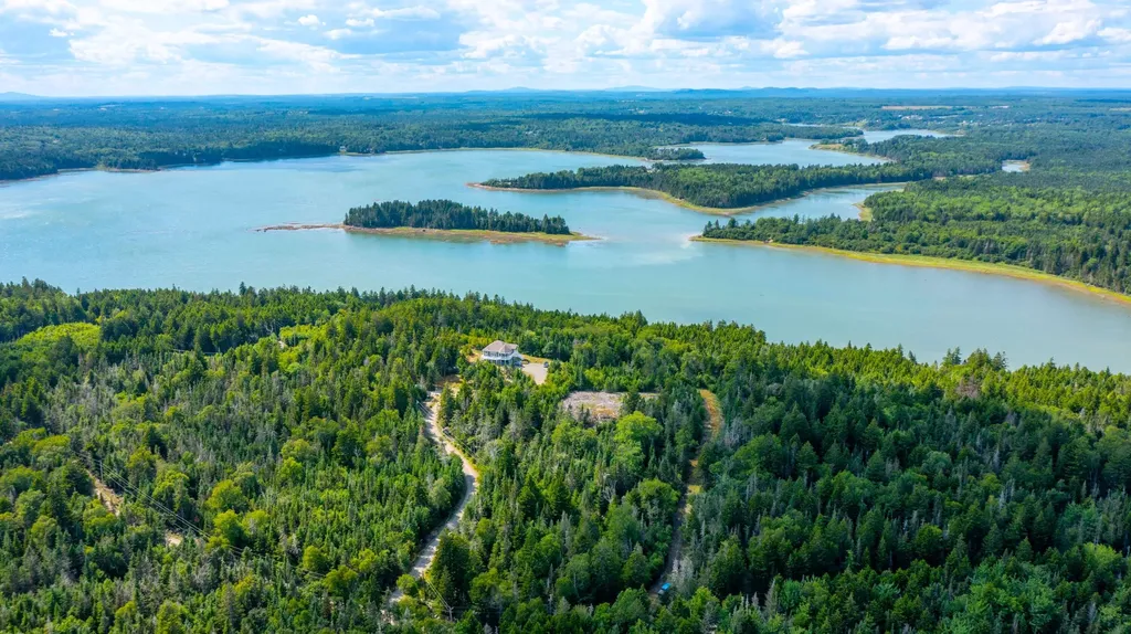 M2 L6-3e Nepp Point Road Roque Bluffs ME 04654