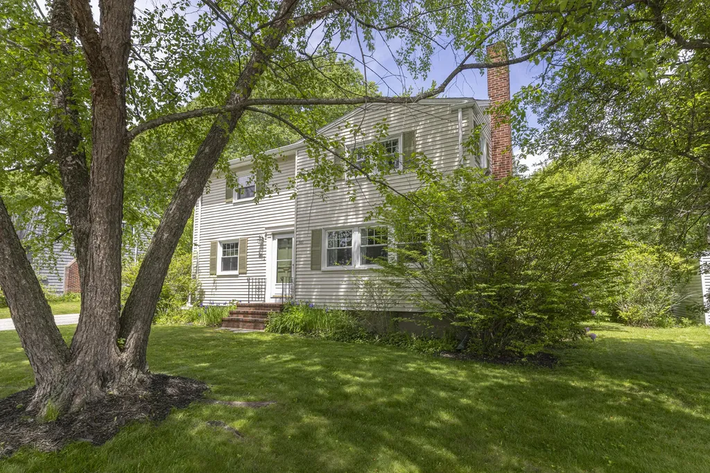381 Ludlow Street Portland ME 04102