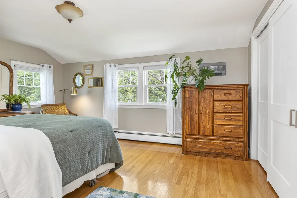 381 Ludlow Street Portland ME 04102
