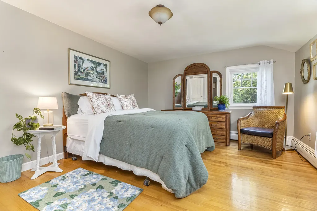 381 Ludlow Street Portland ME 04102